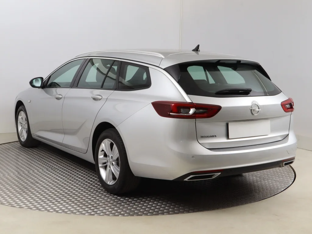 Opel Insignia Sports Tourer 2.0 Diesel, Foto 4 von 24