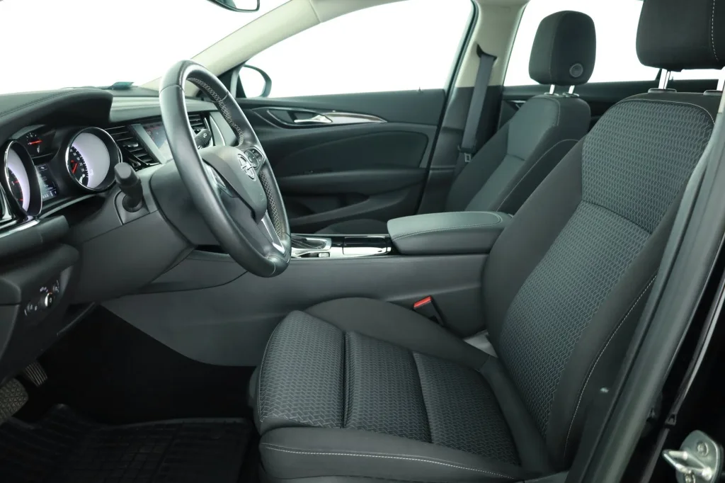 Opel Insignia Grand Sport 2.0 Diesel, Foto 3 von 23
