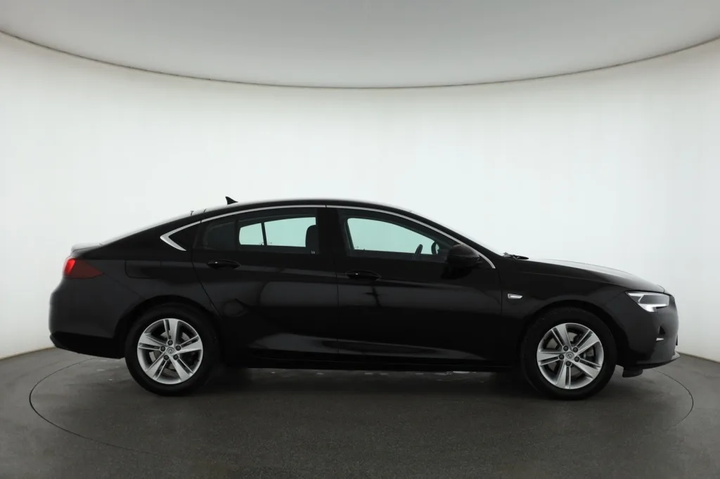 Opel Insignia Grand Sport 2.0 Diesel, Foto 10 von 23