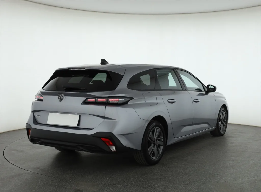 Peugeot 308 SW BlueHDi 130, Foto 5 von 25