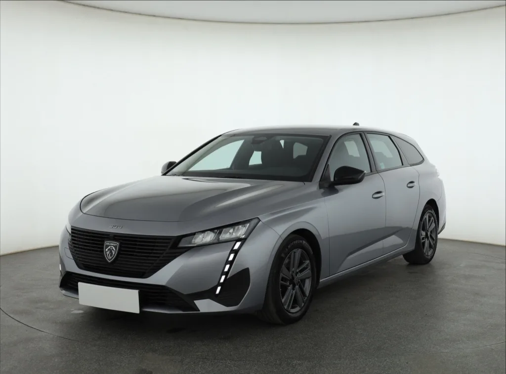 Peugeot 308 SW BlueHDi 130, Foto 7 von 25