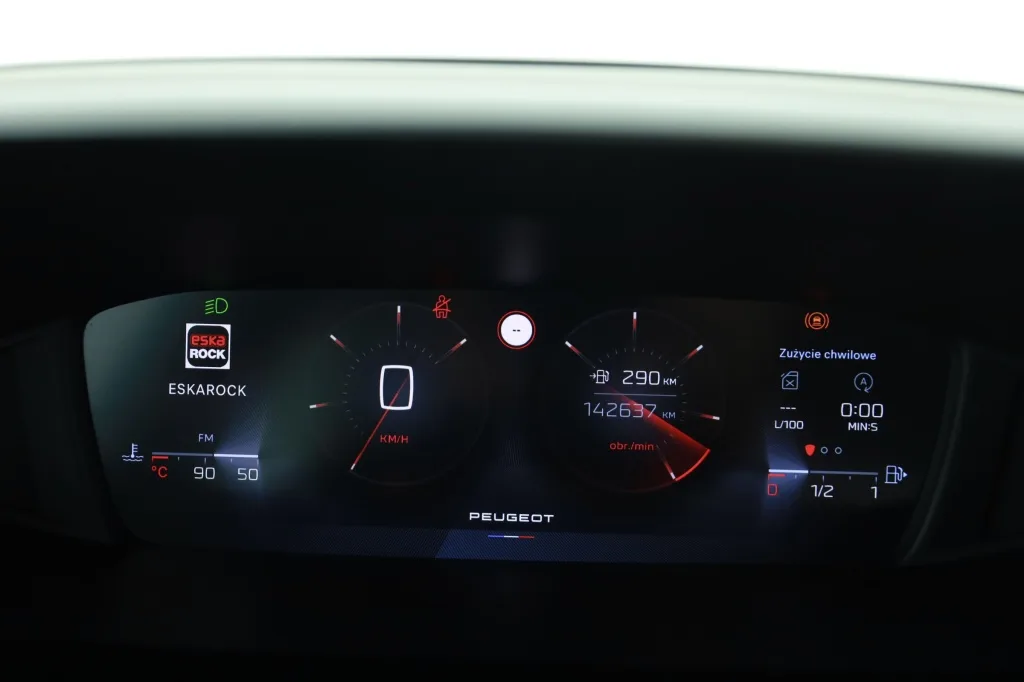 Peugeot 308 SW BlueHDi 130, Foto 14 von 25