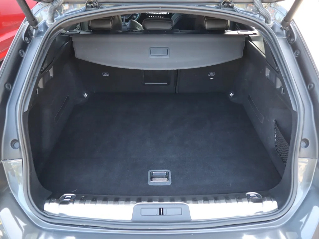 Peugeot 508 SW BlueHDi 130, Foto 17 von 23