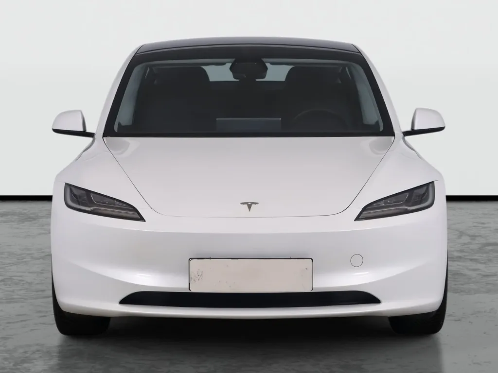 Tesla Model 3 Standard Range, Foto 6 von 28