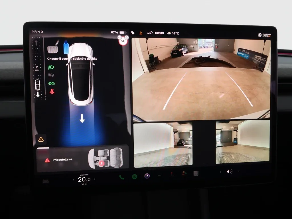 Tesla Model 3 Standard Range, Foto 22 von 28