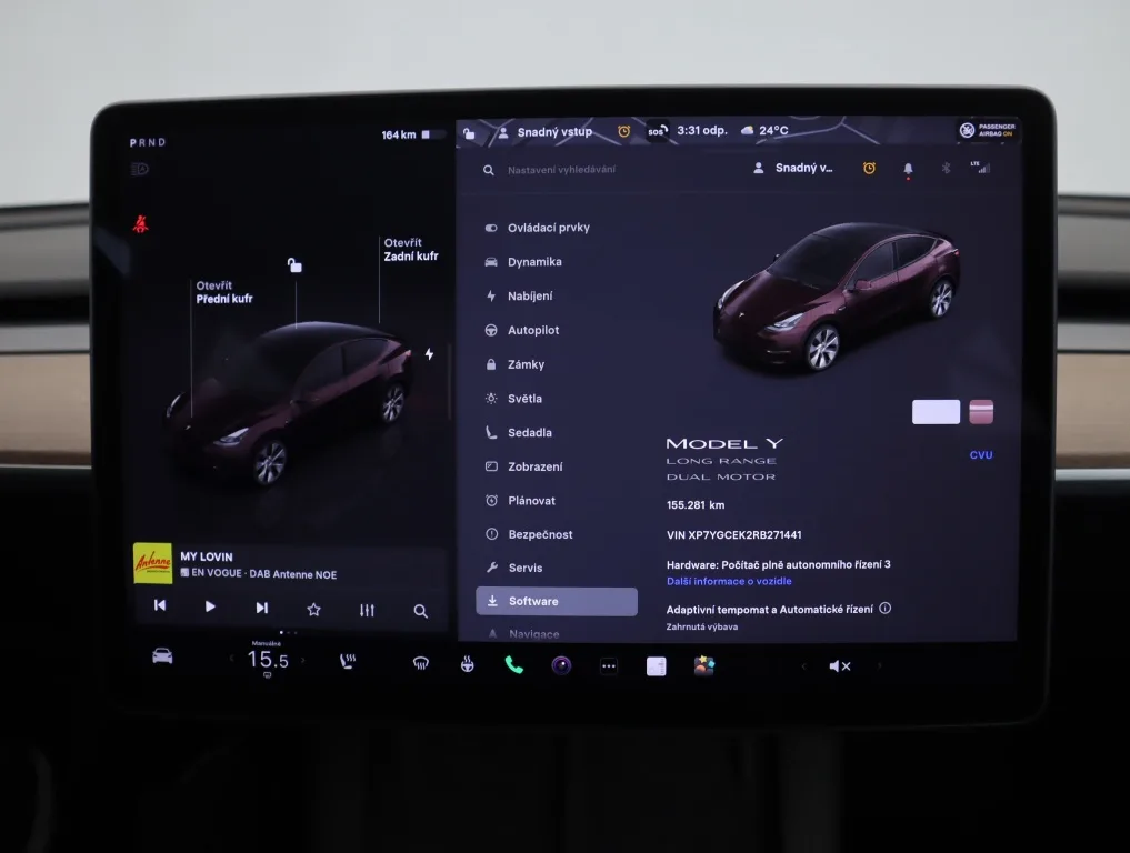 Tesla Model Y Long Range AWD, Foto 14 von 29