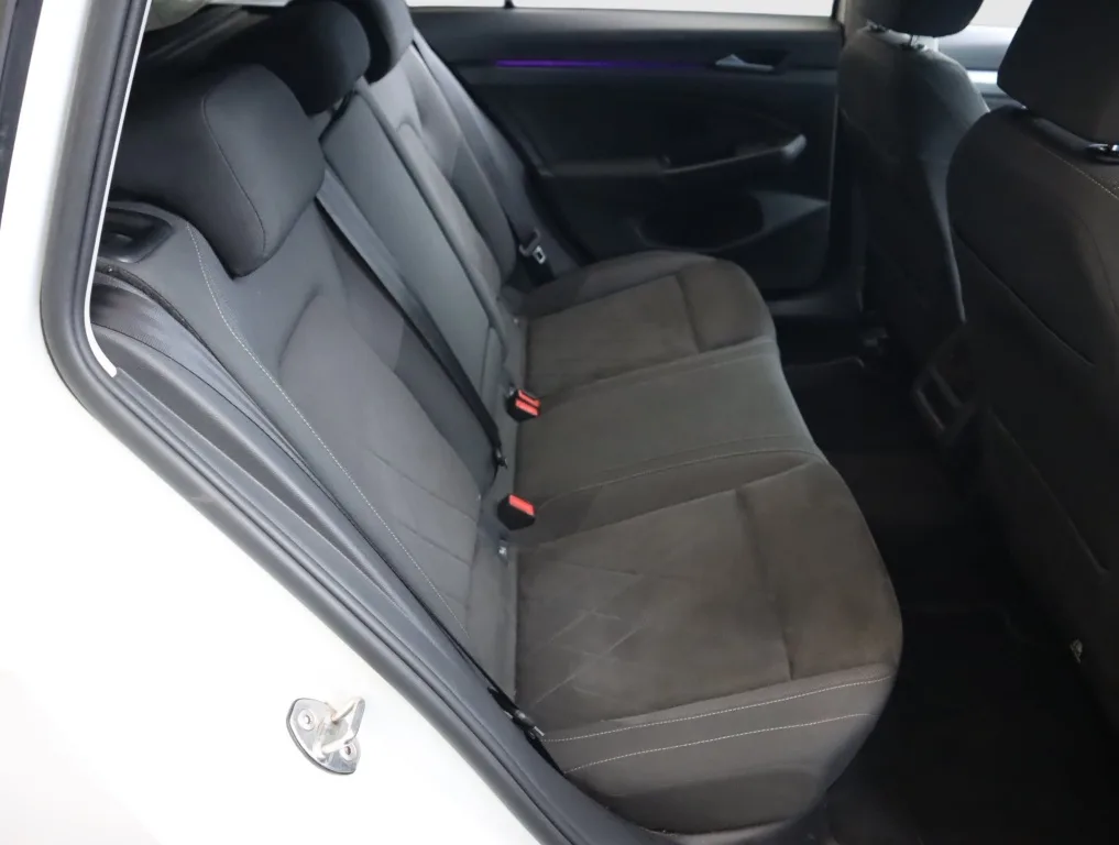 Volkswagen Golf Variant 2.0 TDI, Foto 12 von 22