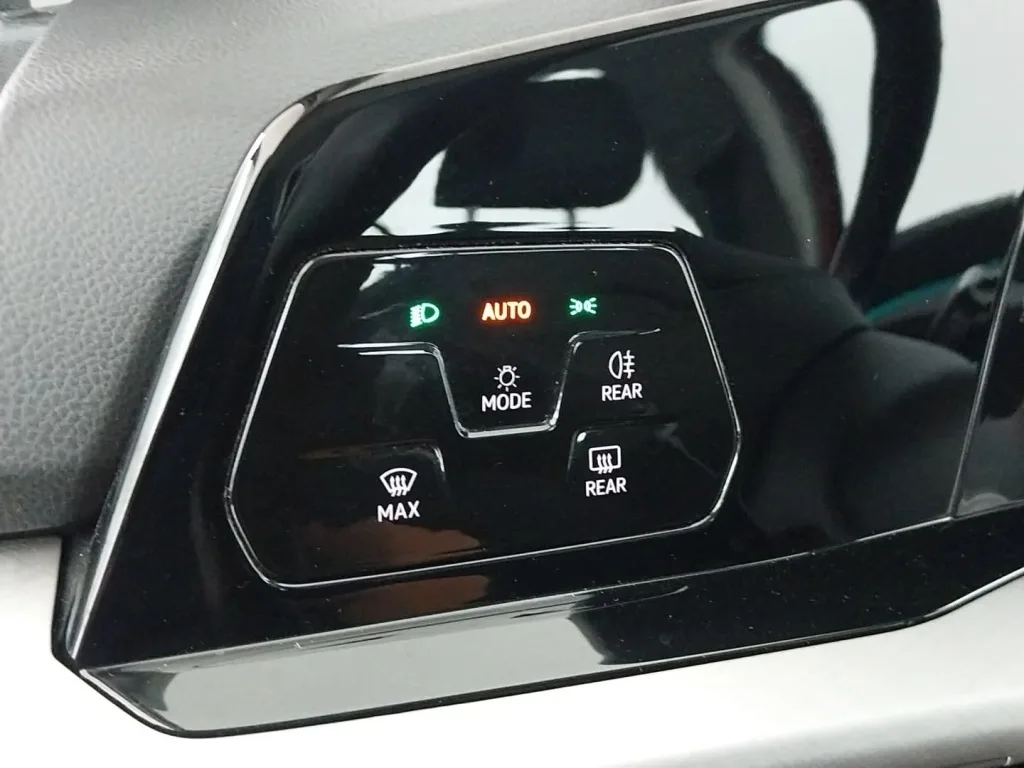 Volkswagen Golf 2.0 TDI, Foto 21 von 23