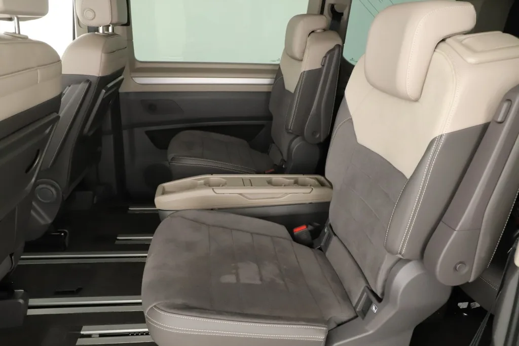 Volkswagen Multivan 2.0 TDI, Foto 13 von 30