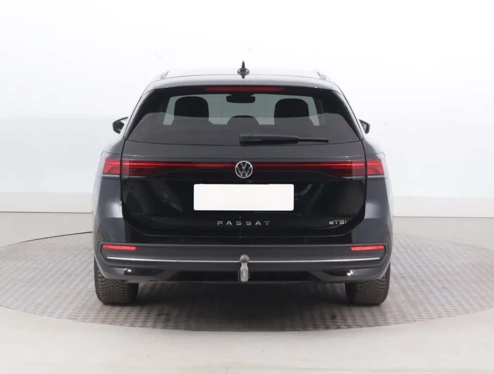 Volkswagen Passat 1.5 eTSI, Foto 9 von 21