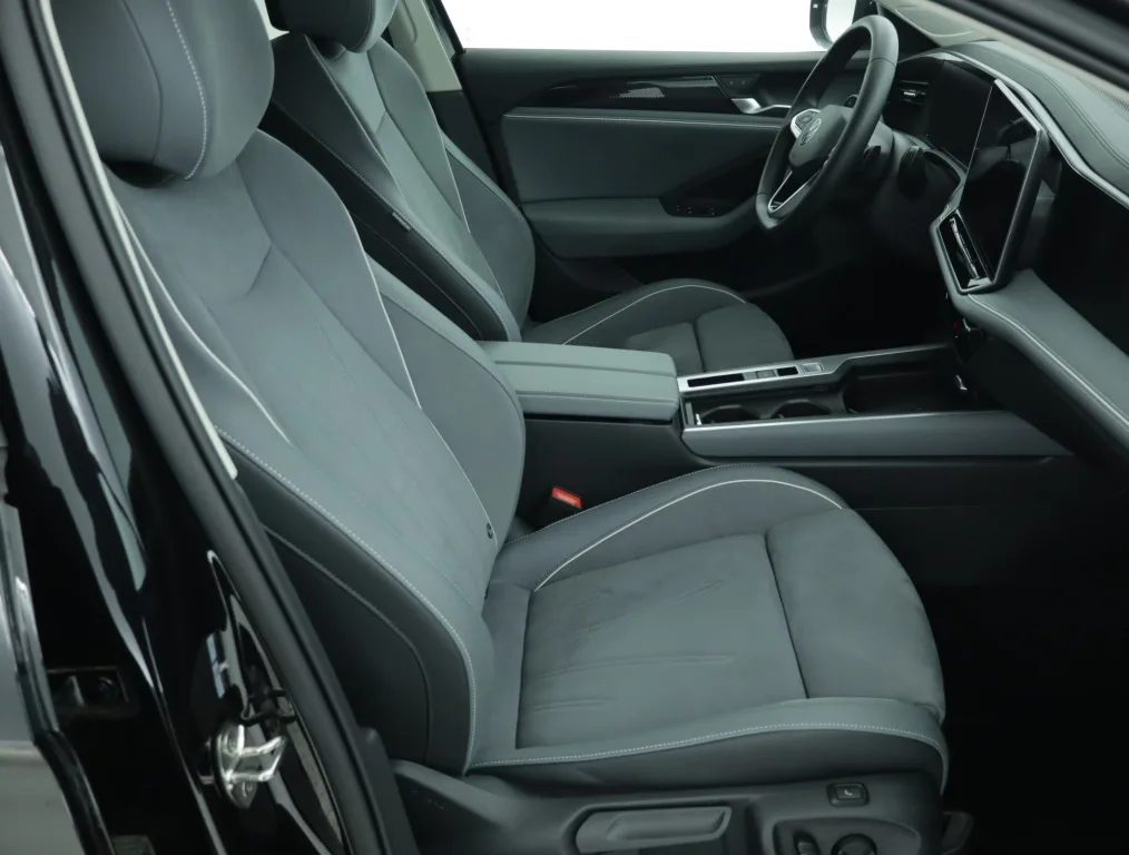 Volkswagen Passat 1.5 eTSI, Foto 11 von 21