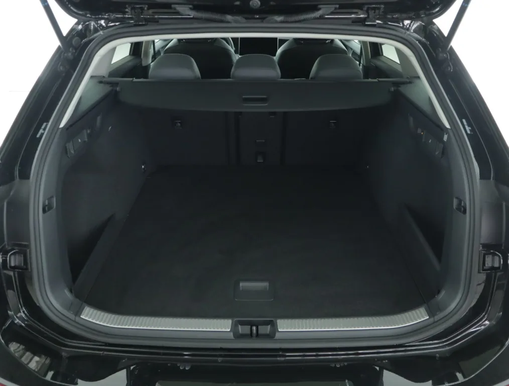 Volkswagen Passat 1.5 eTSI, Foto 17 von 21