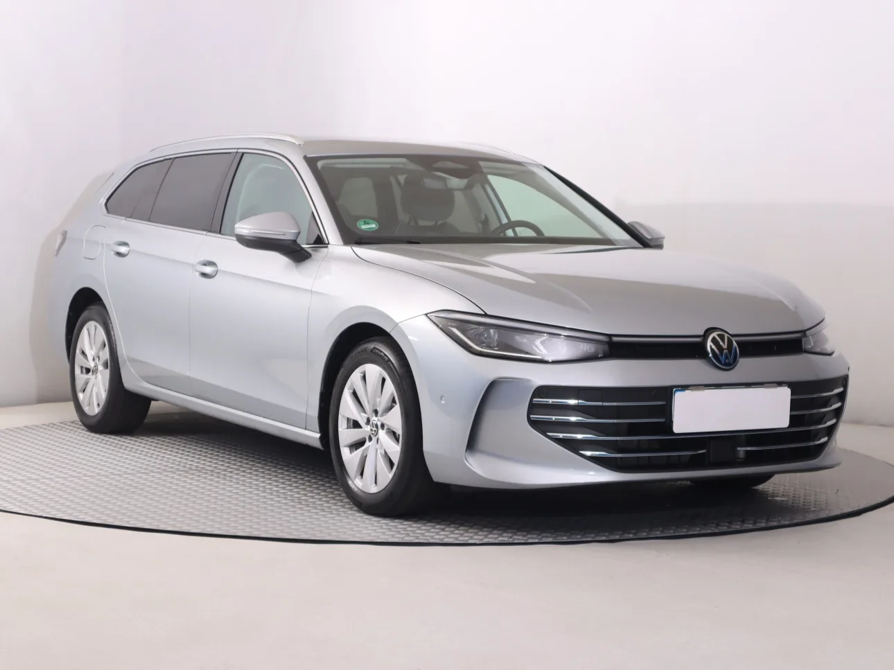 Volkswagen Passat 1.5 eTSI, Foto 1 von 30