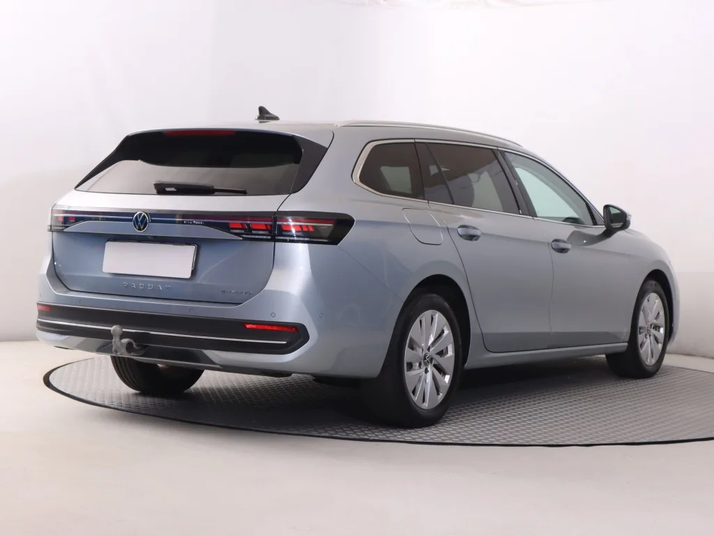 Volkswagen Passat 1.5 eTSI, Foto 5 von 30
