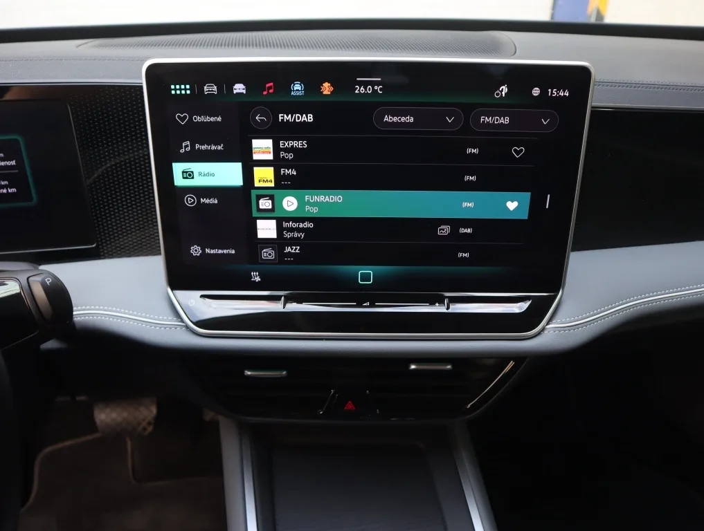 Volkswagen Passat 1.5 eTSI, Foto 15 von 30