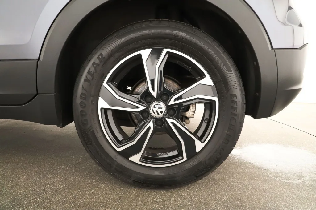 Volkswagen T-Cross 1.0 TSI, Foto 17 von 19