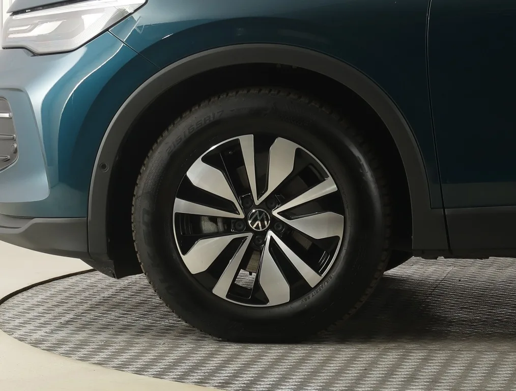 Volkswagen Tiguan 1.5 eTSI, Foto 18 von 34