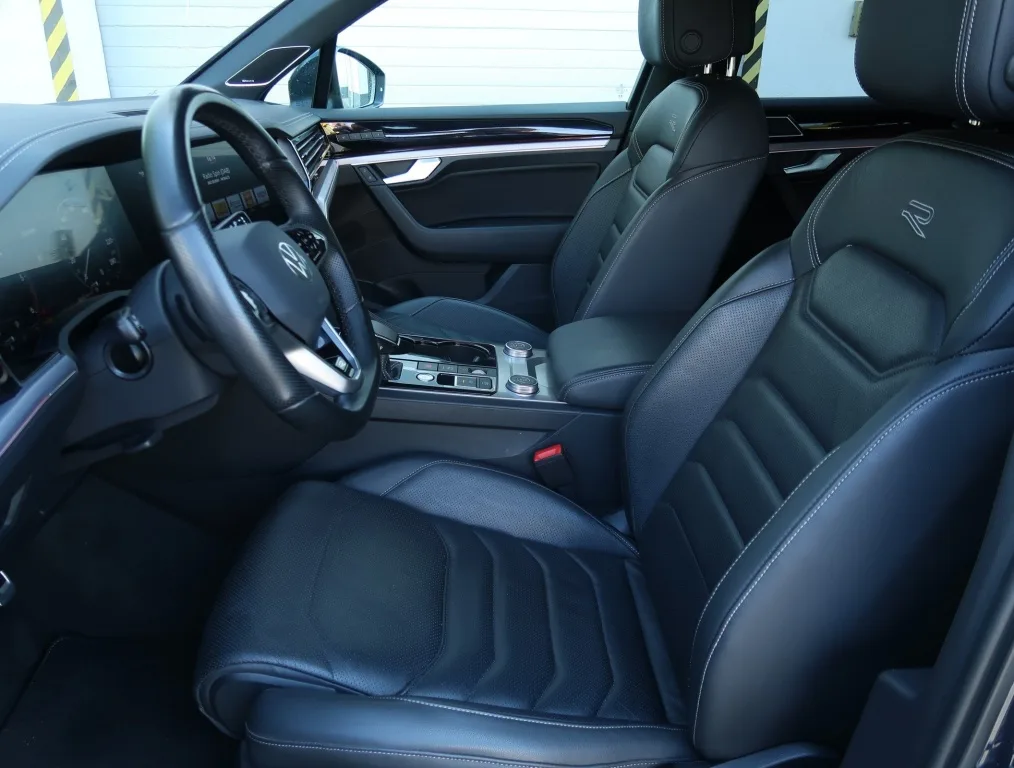 Volkswagen Touareg 3.0 TDI 4MOTION, Foto 3 von 32
