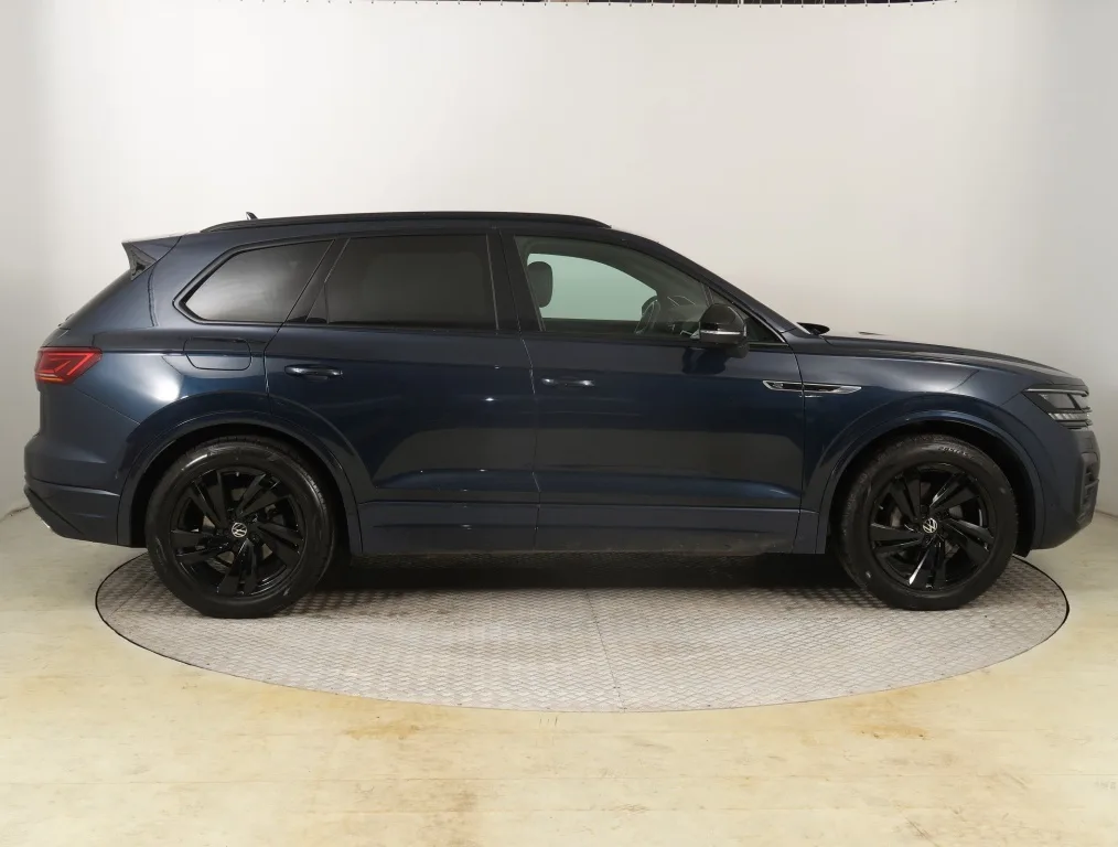 Volkswagen Touareg 3.0 TDI 4MOTION, Foto 10 von 32