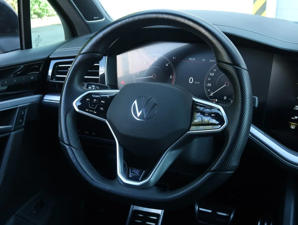 Volkswagen Touareg 3.0 TDI 4MOTION, Foto 32 von 32