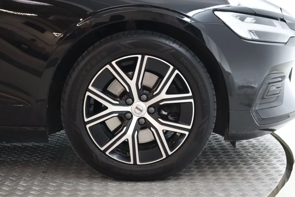 Volvo V60 B3, Foto 18 von 21