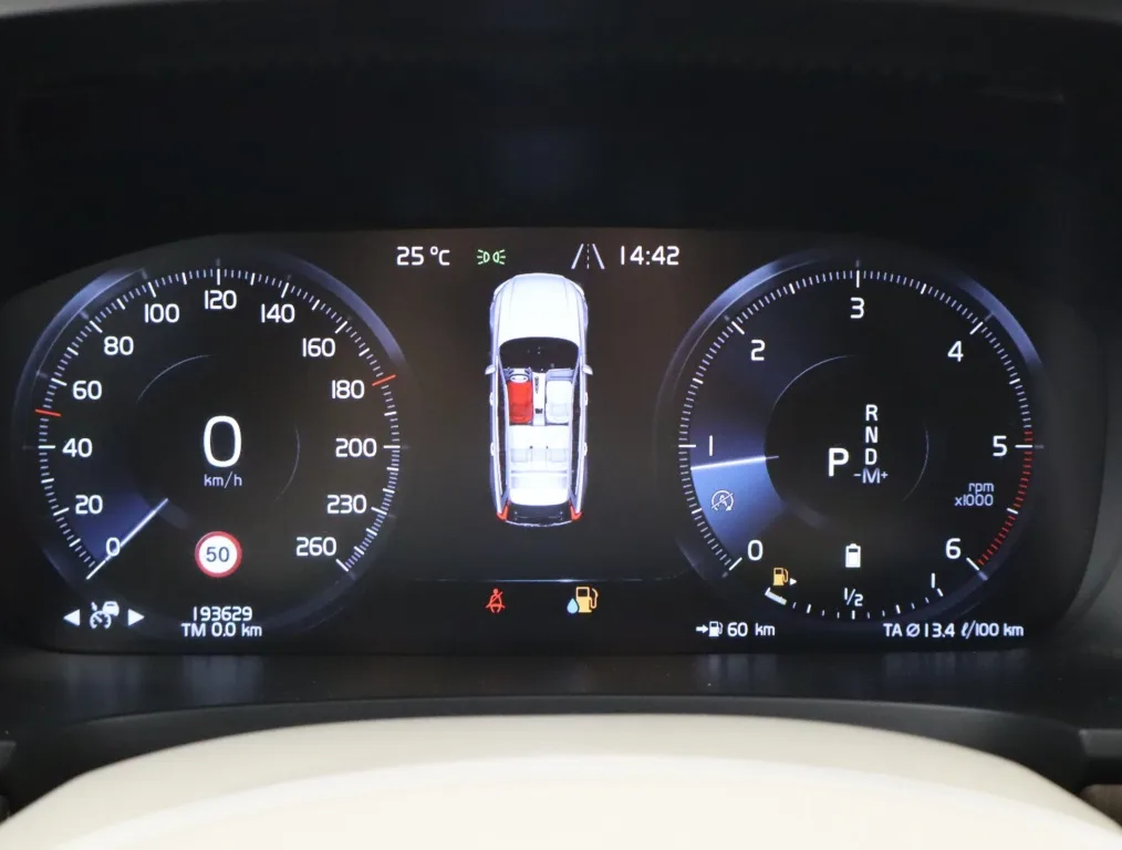 Volvo V90 Cross Country B5 AWD, Foto 14 von 19