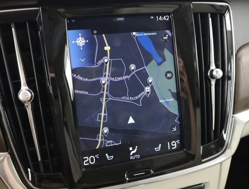 Volvo V90 Cross Country B5 AWD, Foto 16 von 19