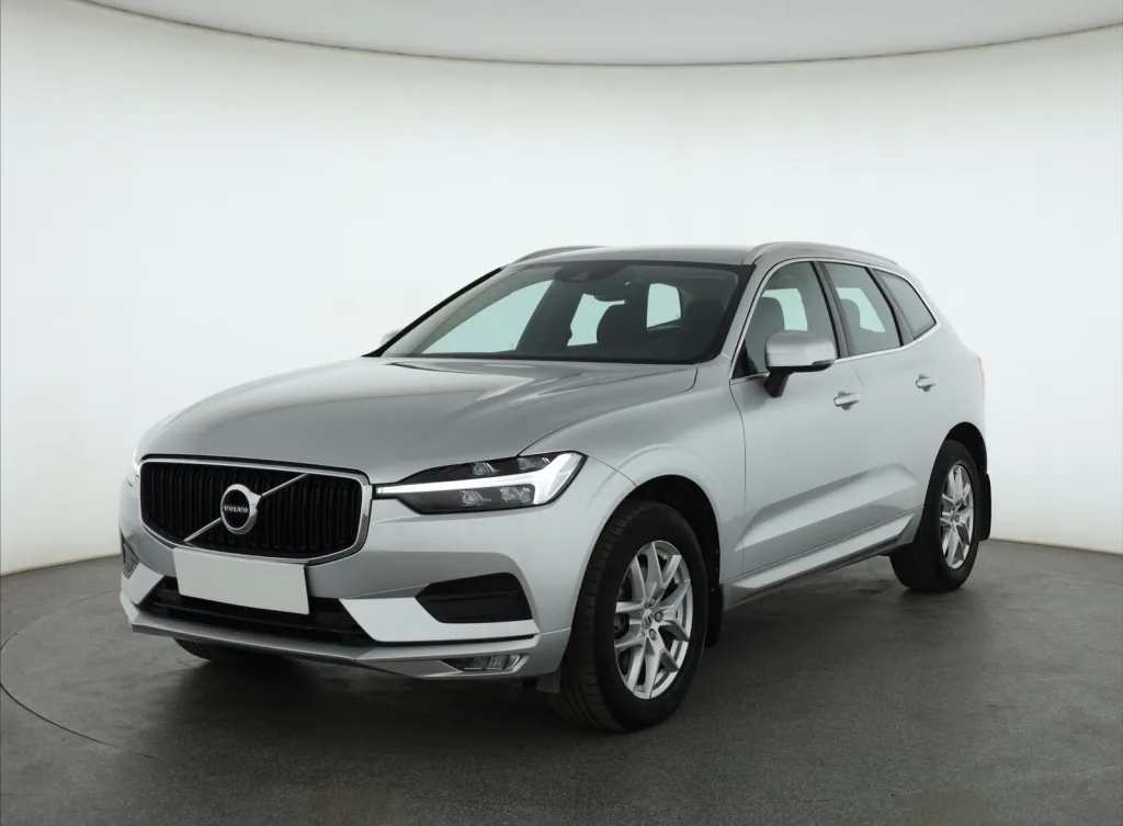 Volvo XC60 B5 AWD, Foto 7 von 26